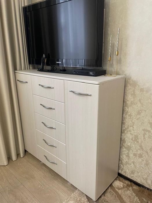 Продам шкаф+ комод