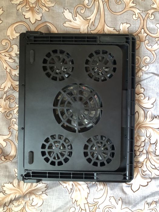 Продам НОВУЮ подставку для ноутбука