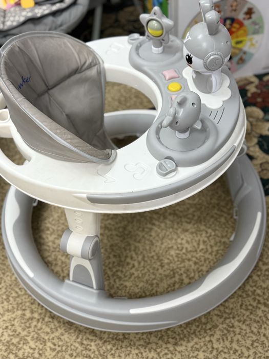 Люлька , качели , ходунки и ванначка для ребенка