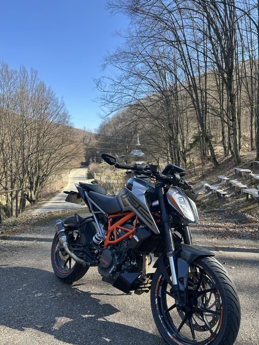 Ktm duke 125  an 2021