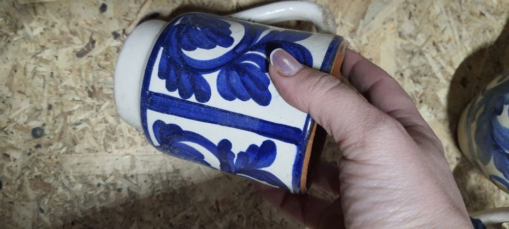 Vase traditionale romanesti de la expozitie