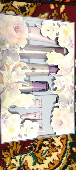 Kasmetika narsasi yuz uchun ōzimam yaxshi bilmoman