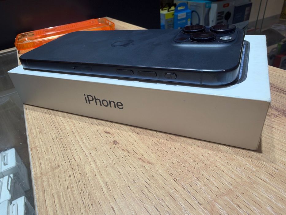 IPhone 15 pro max 512GB