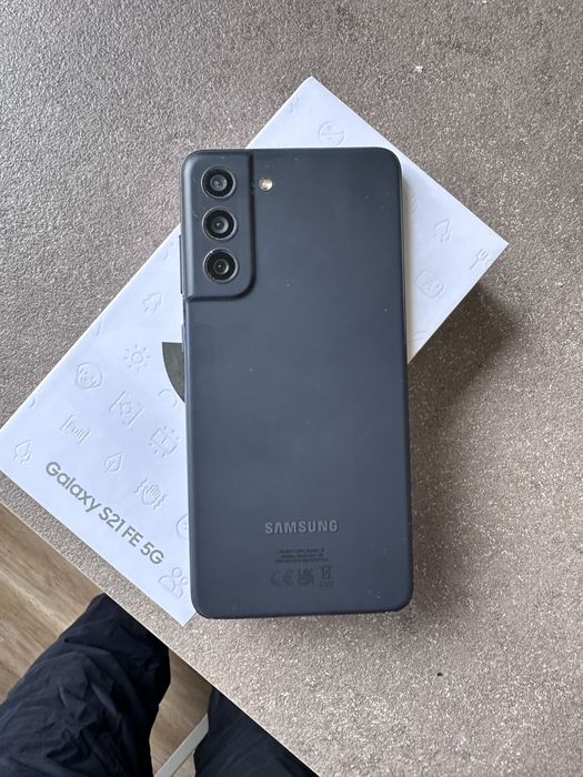 Samsung S21 fe 128 Добро състояние