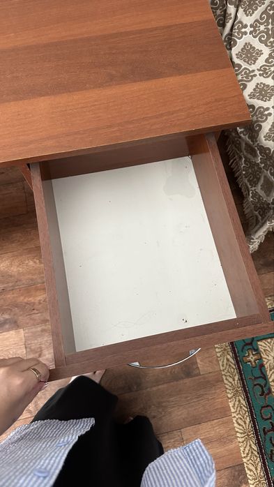 Продам письменный стол