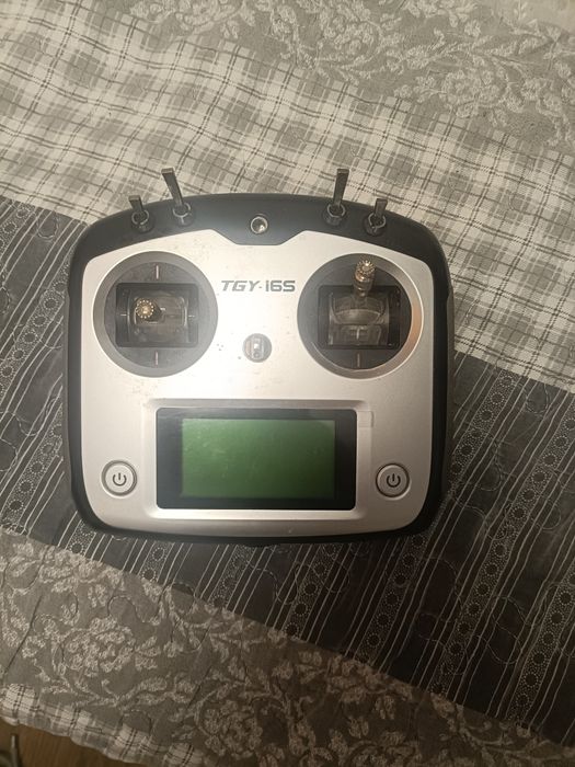 Vând bărcuță de plantat