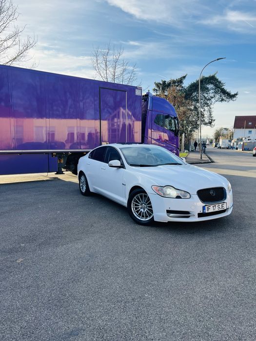 Jaguar XF Vand sau schimb