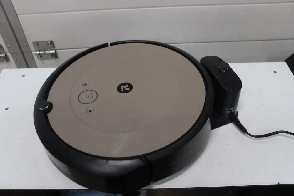 Прахосмукачка робот iRobot Roomba i1