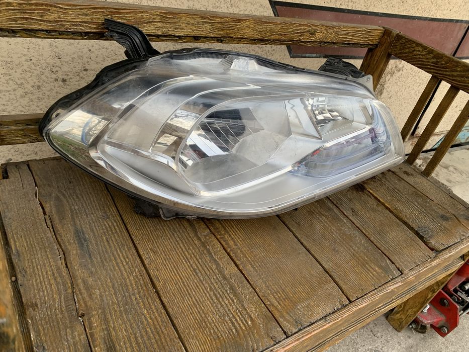 Фар Сузуки СХ4/Suzuki SX 4