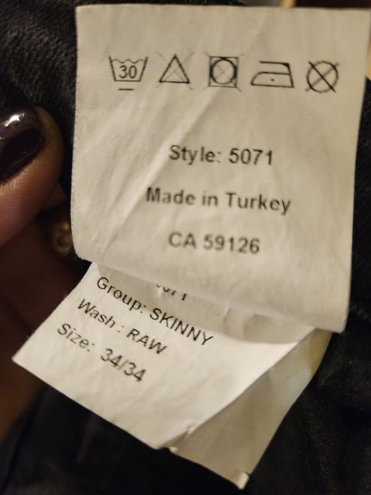 Blugi barbati Revolution