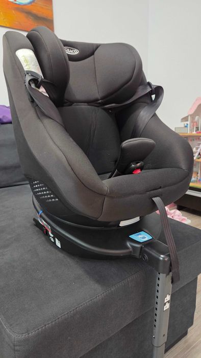 Scaun auto Rotativ 360 Graco Turn2Me Black, 0-18 kg, Negru