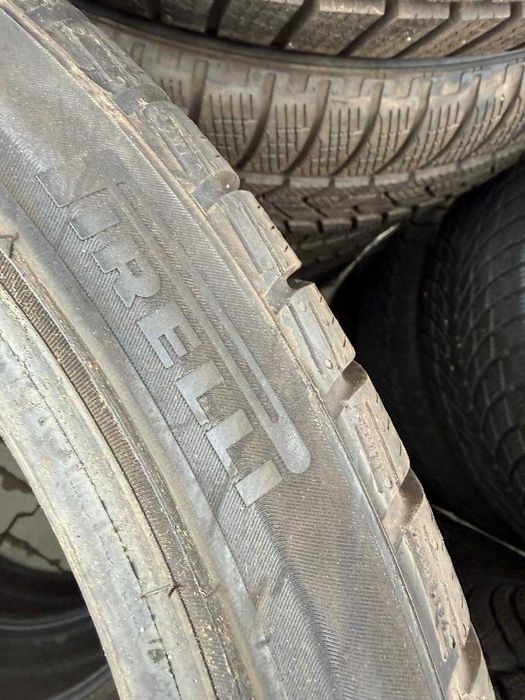 285 30 R20 Pirelli iarna