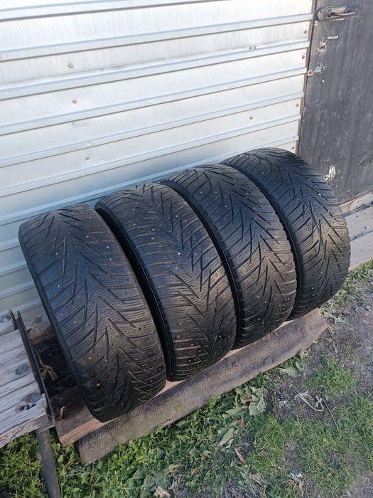 Шины 235*55R17 Kapsen