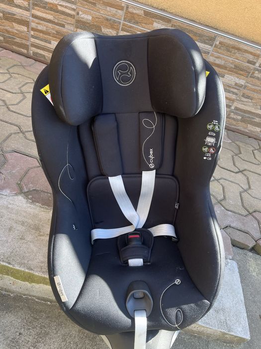 Детско столче за кола cubex