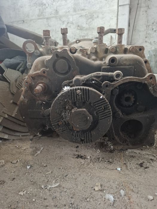 Продам коробку на хову 12ти ступка