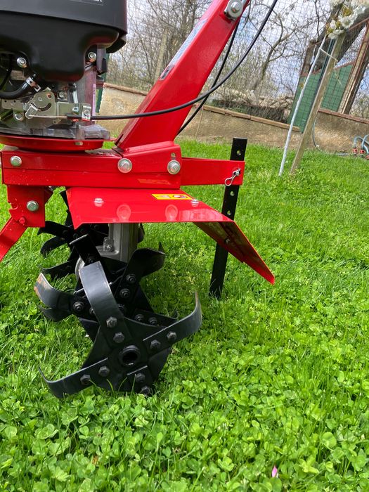 Мотофреза Hecht 746