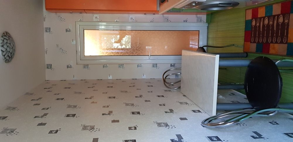 Inchiriez apartament in regim hotelier