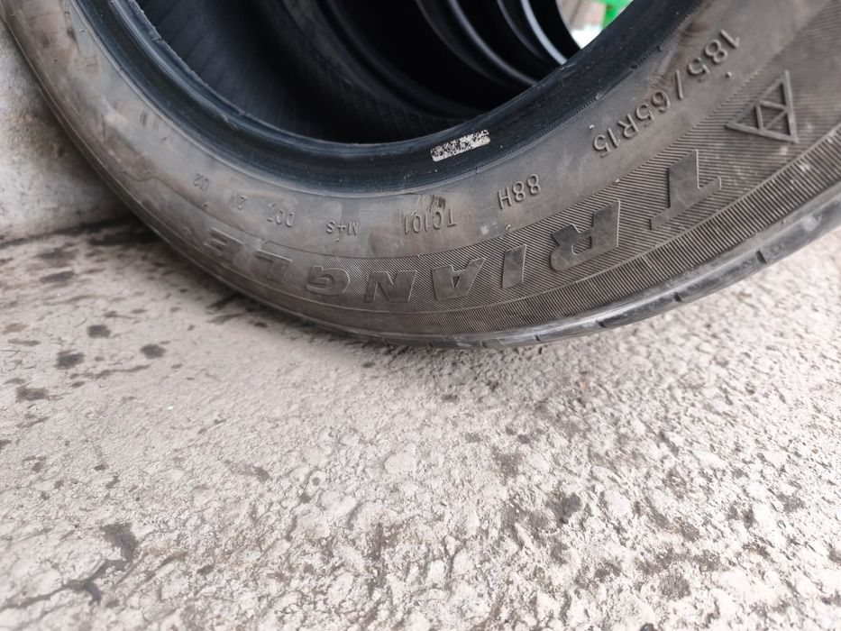 Продам летнюю резину на 15