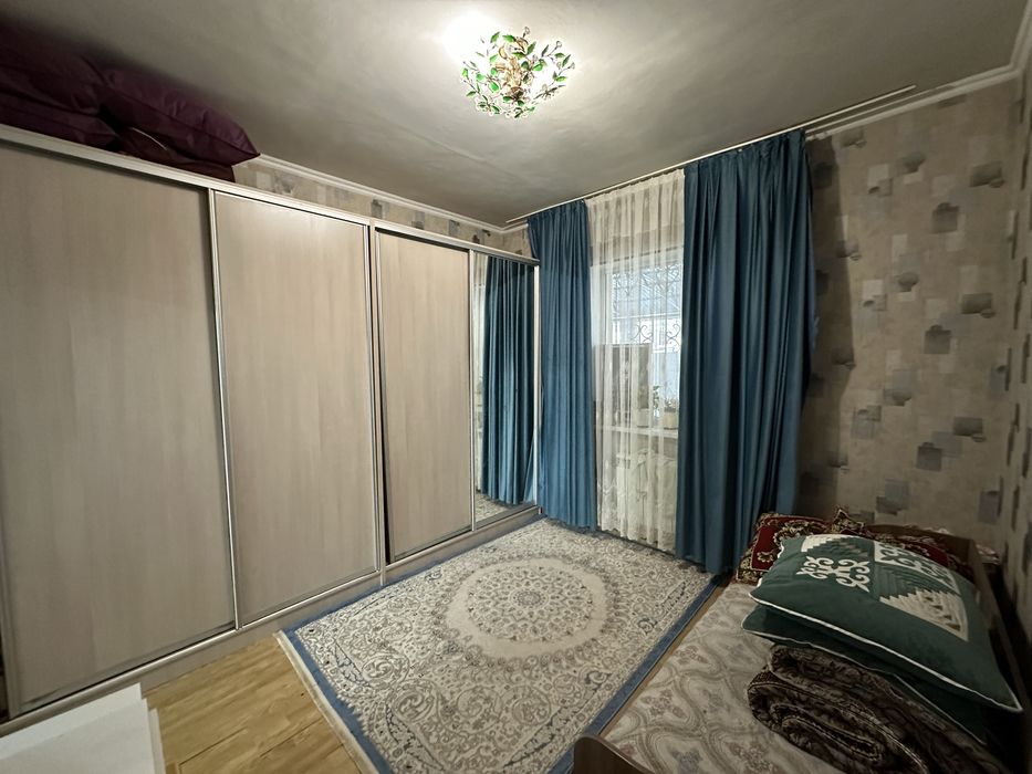 Самал-3 5-бөлмелі Үй сатылады