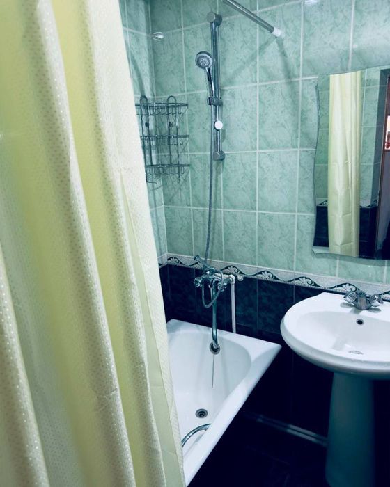 Arzon mehmonxona kunlik kvartira hostel