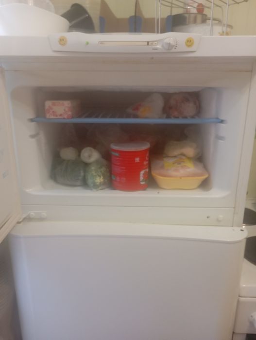 Холодильник б/у рабочий