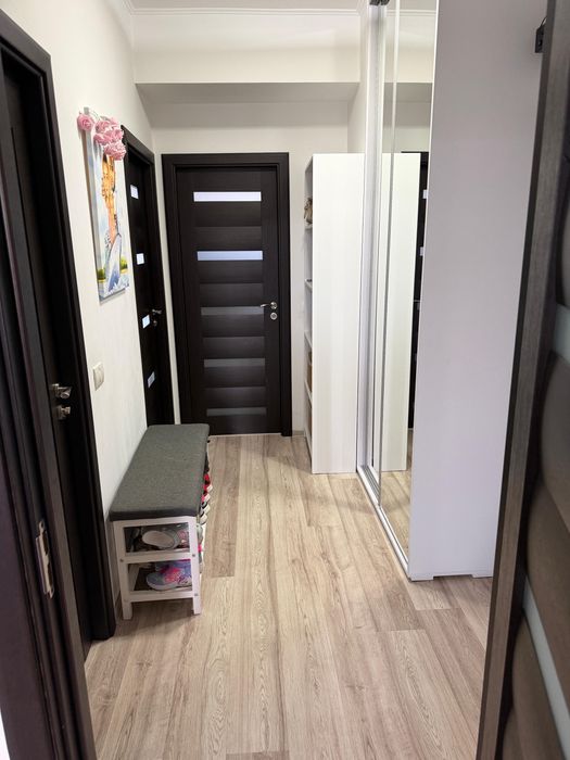 Apartament 2 camere (in acte) compartimentat in 3 camere  Tomis Plus