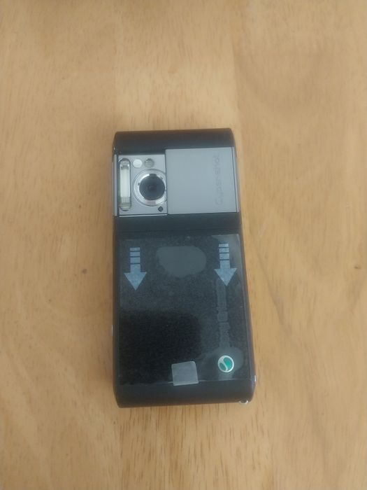 Sony Ericsson C905 Cyber-shot