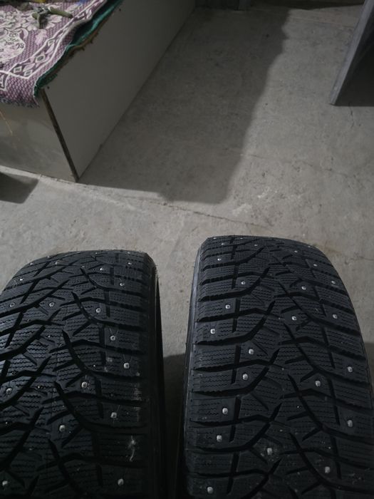 Продам зимние шины 18 диаметра