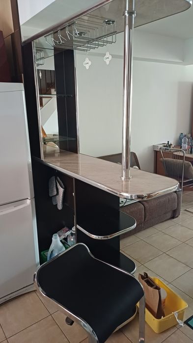 Masa de bar + scaune