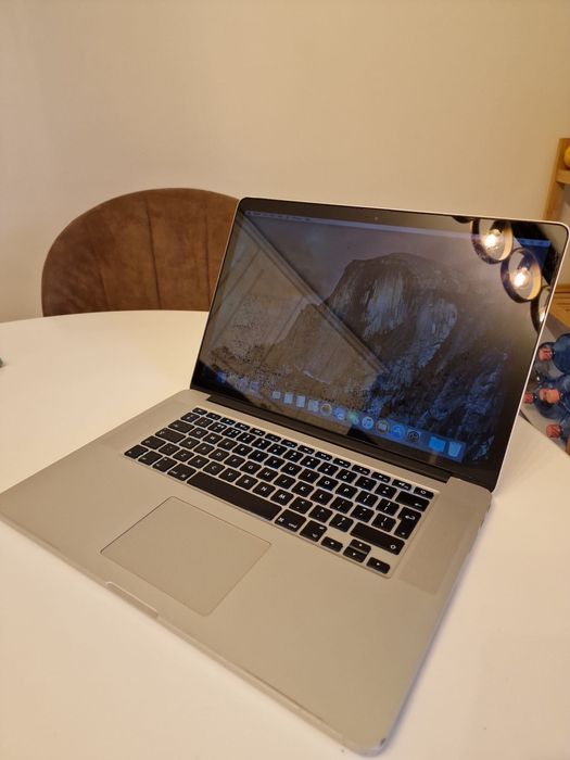 MacBook Pro 16GB