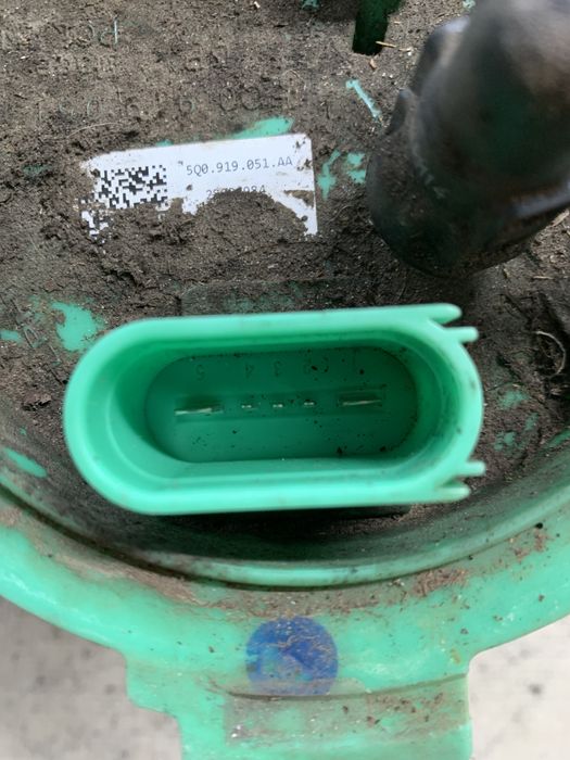 pompa rezervor benzina  volkswagen golf 7 1.4 benzina 2015