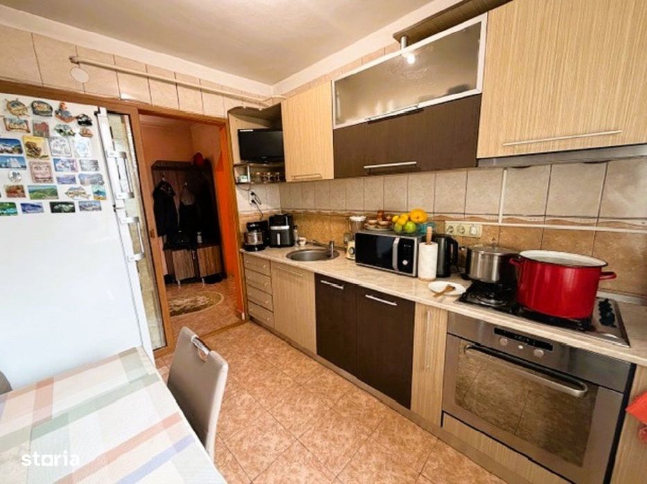 Apartament 3 camere  vis a vis de Prefectura