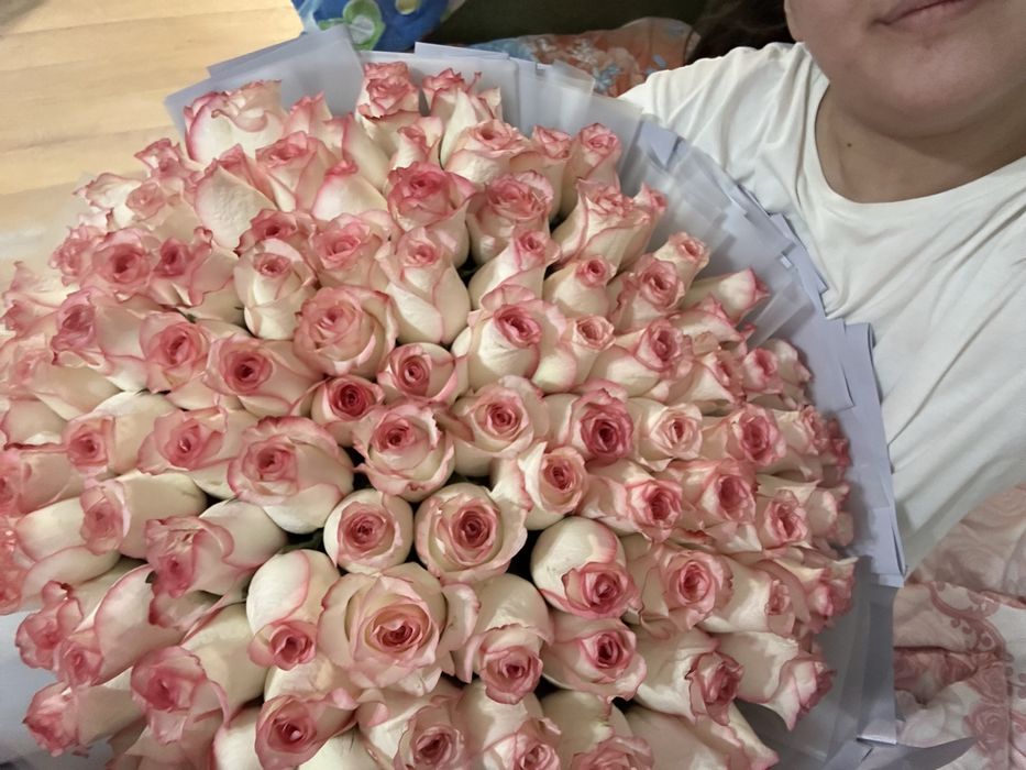 Шикарный букет из 101 розы, премиум, срочно