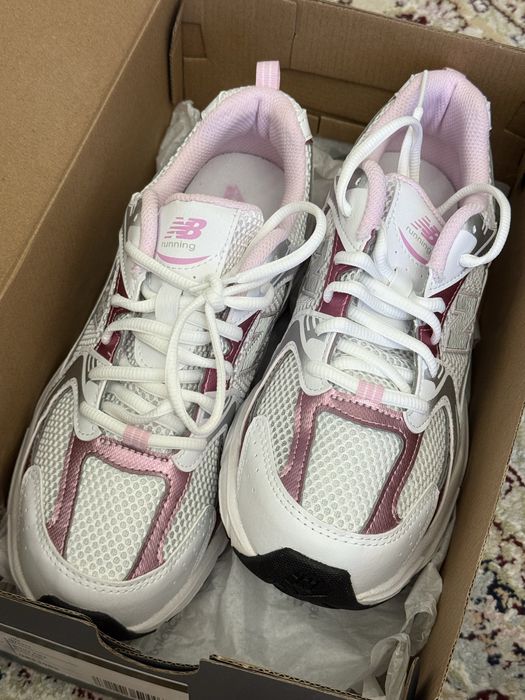 Продаю оригинальные новые New Balance