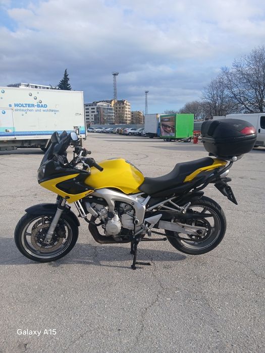 Продавам мотоциклет Yamaha fz6=s