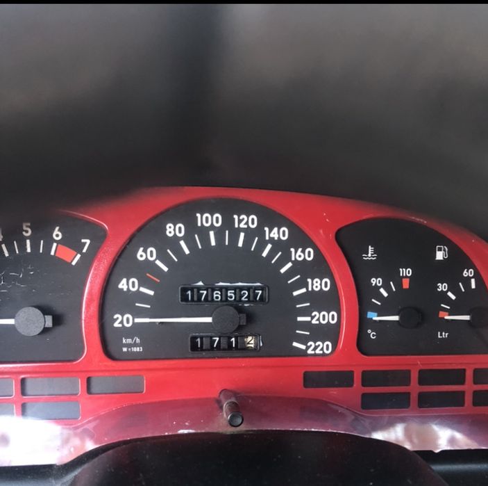 Opel Vectra A (1990) 1.6 Benzină – Proiect Tuning Unic / Retro-Mod