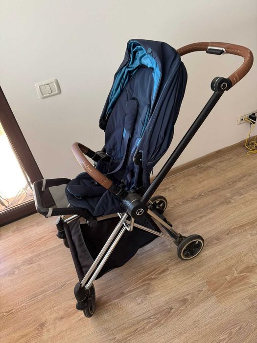 Carucior 2 in 1 Cybex Mios Platinum + accesorii