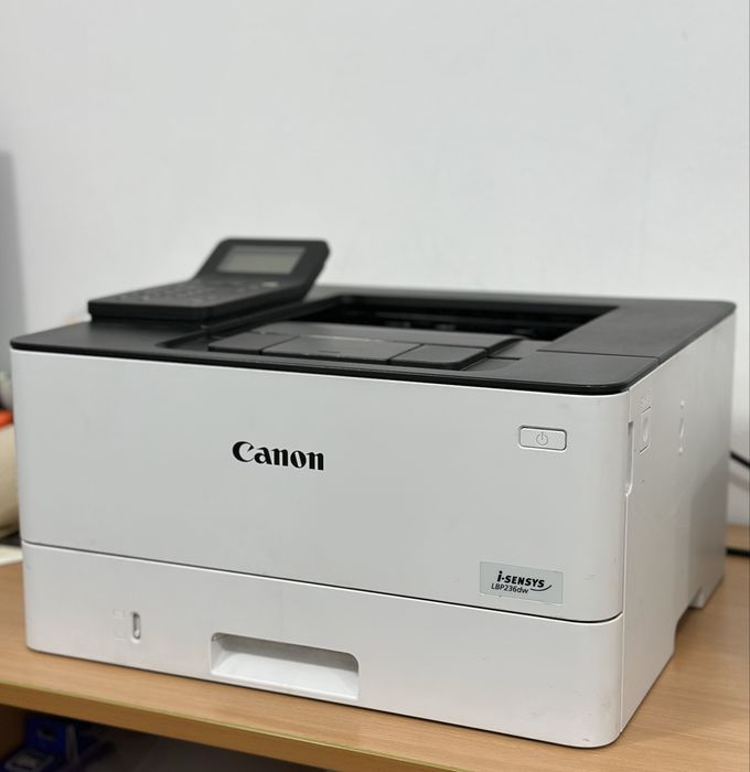 Продам два принтера Canon LBP236dw