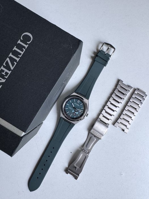 Citizen Zenshin Automatic Super Titanium Small Seconds, referința NJ0180-80M