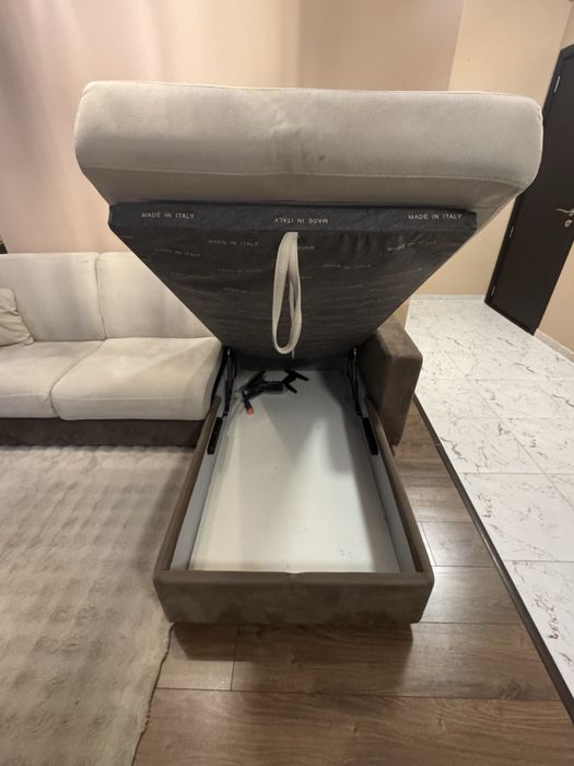 Разтегателен диван