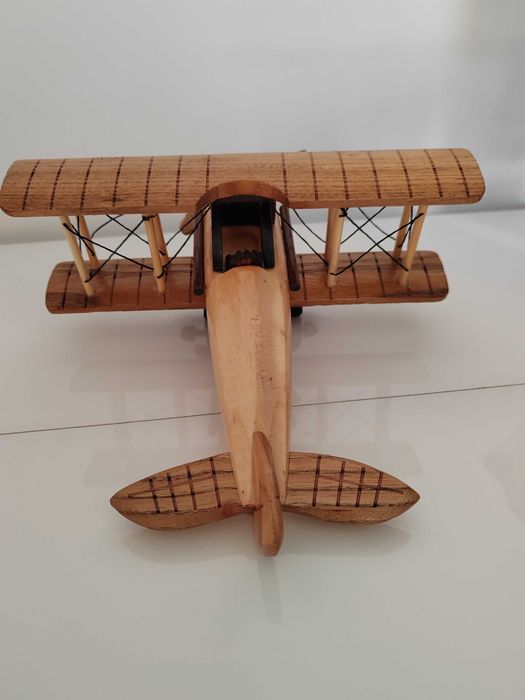 Macheta avion lemn
