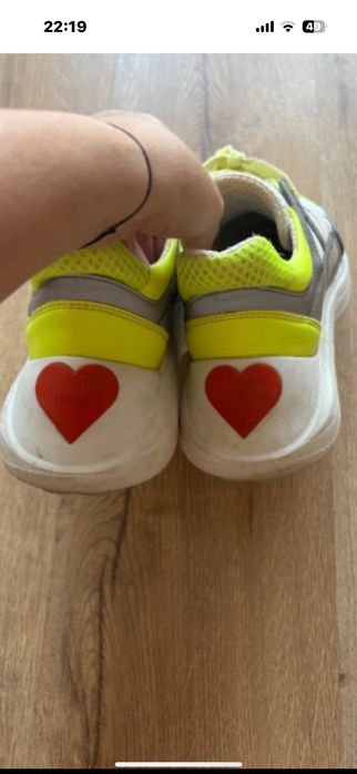Balenciaga love mosichino adidas samba