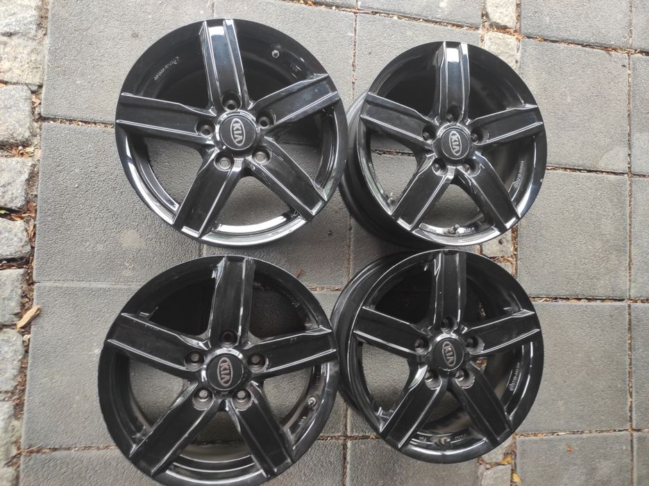 Алуминиеви джанти 5х114,3 15 цола Киа Хюндай Нисан Тойота Мазда Митсуб