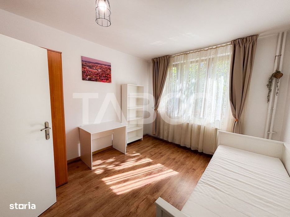 Apartament 3 camere de vanzare pe strada Horea etaj 1 — fotografia 1