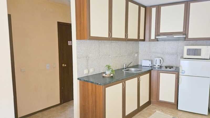 Продава се Тристаен апартамент в к.к. Слънчев бряг - 110 кв.м за 773 €/кв.м - Снимка #2