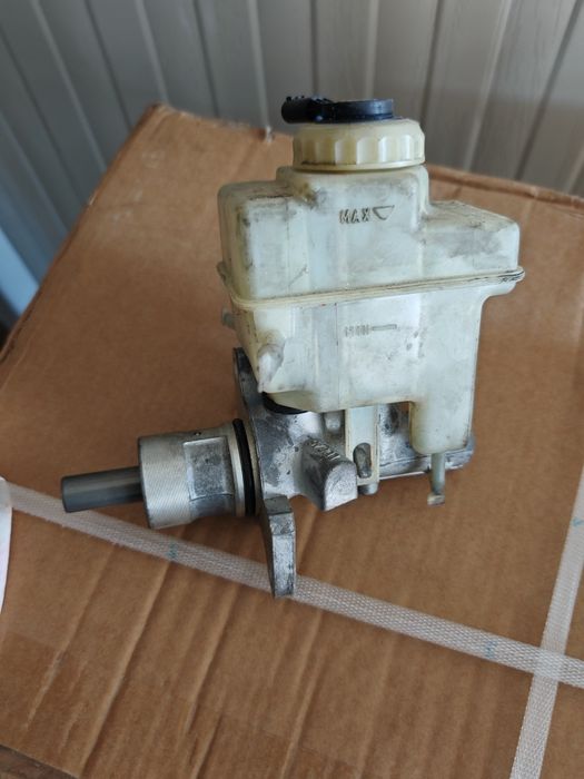 Бмв е39 алтернатор, спирачни апарати, спирачна помпа