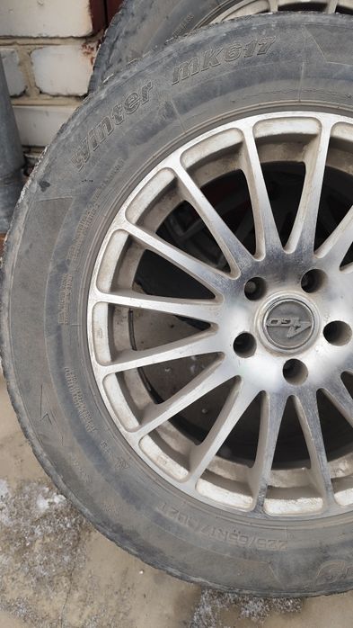 Продам шины с дисками