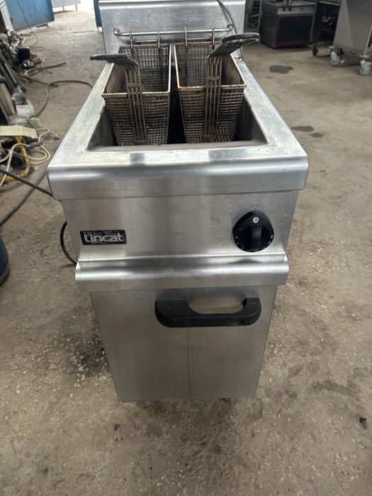 Професионален фритюрник газ Lincat