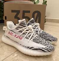 Yeezy on sale zebra olx