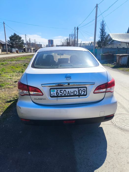 Ниссан Альмера цвета металлик 3